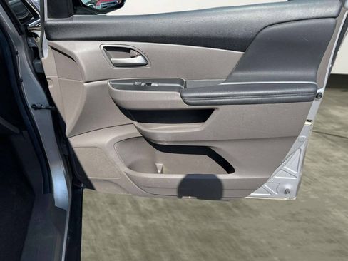 Used 2013 Honda Odyssey EX-L image 5