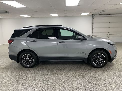Used 2024 Chevrolet Equinox RS AWD/4WD image 9