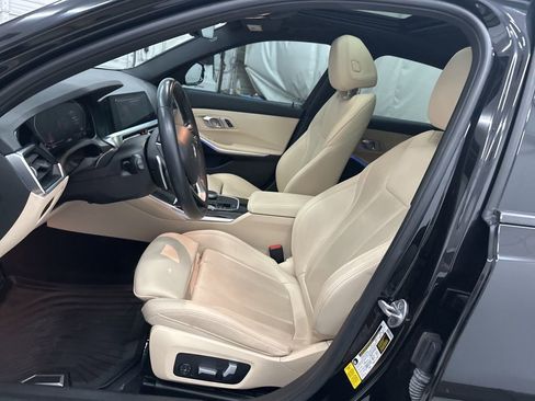 Used 2022 BMW 330i Sedan w/ Premium Package image 20