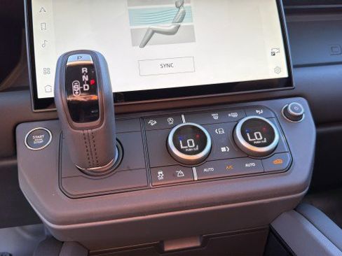 New 2026 Land Rover Defender 110 S image 26