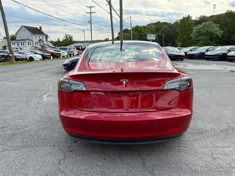 Used 2018 Tesla Model 3 Long Range RWD image 4