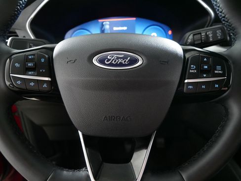 Used 2024 Ford Escape Platinum image 25