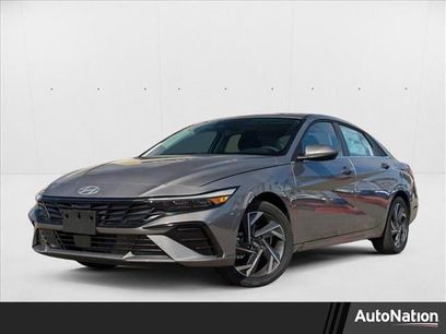 New 2025 Hyundai Elantra SEL