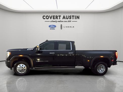 Used 2024 GMC Sierra 3500 Denali w/ Denali Reserve Package image 2