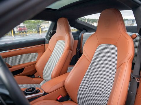 Used 2024 Porsche 911 Turbo S image 5