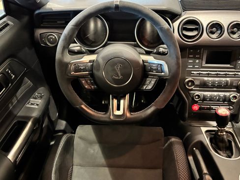 Used 2017 Ford Mustang Shelby GT350 image 15