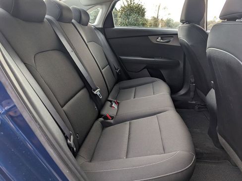 Used 2021 Kia Forte LXS image 30