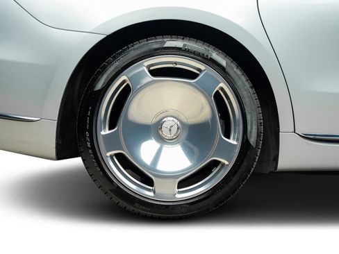 Used 2024 Mercedes-Benz Maybach S 580 4MATIC image 34
