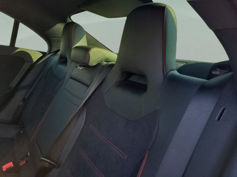 Used 2022 Mercedes-Benz CLA 250 image 6