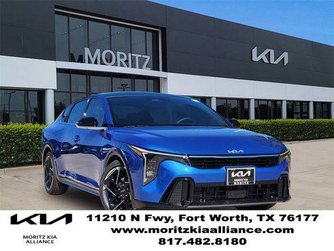 New 2025 Kia K4 GT-Line image 1