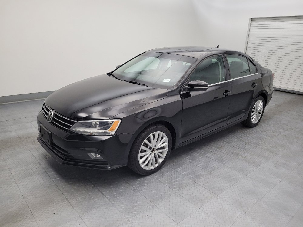 Used 2016 Volkswagen Jetta SEL FWD image 2