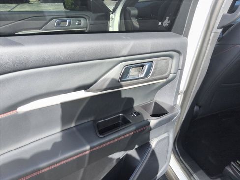 New 2026 Ford Explorer ST AWD/4WD image 15