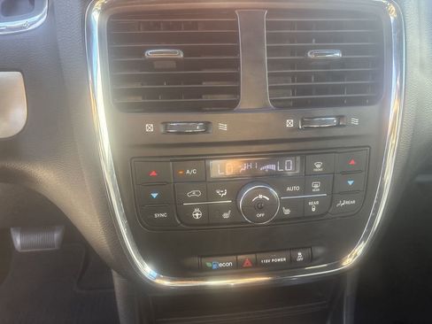 Used 2019 Dodge Grand Caravan GT image 15