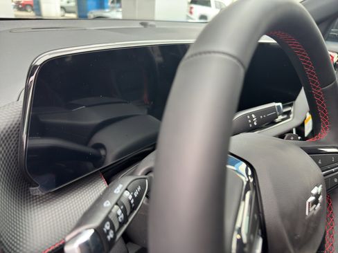 New 2026 Chevrolet Equinox RS image 11