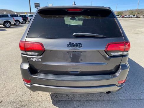 Used 2020 Jeep Grand Cherokee Altitude image 5