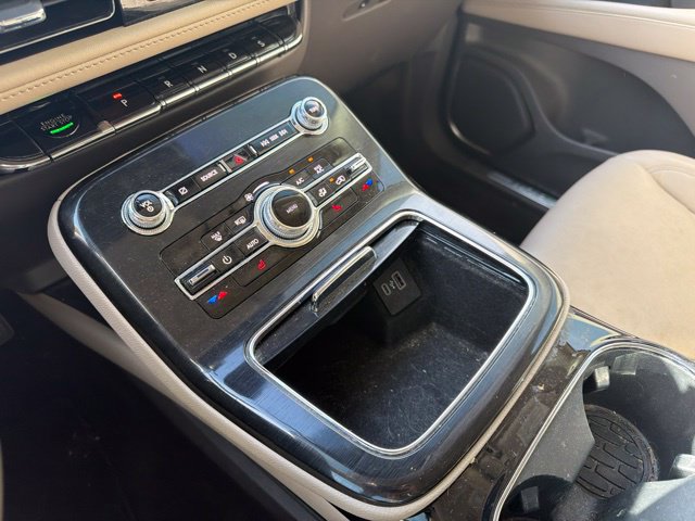 Used 2022 Lincoln Nautilus FWD w/ Premium Package image 26