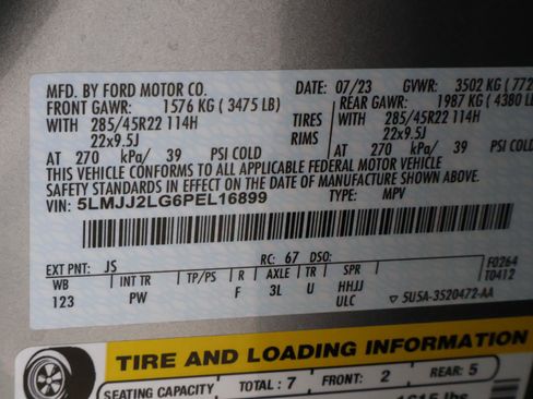 Used 2023 Lincoln Navigator Reserve image 23