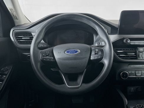 Used 2025 Ford Escape Active AWD/4WD image 18