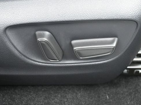 Certified 2025 Toyota RAV4 XSE w/ Premium Package image 40