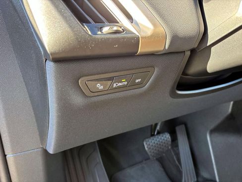 Used 2023 BMW iX xDrive50 w/ Premium Package image 15