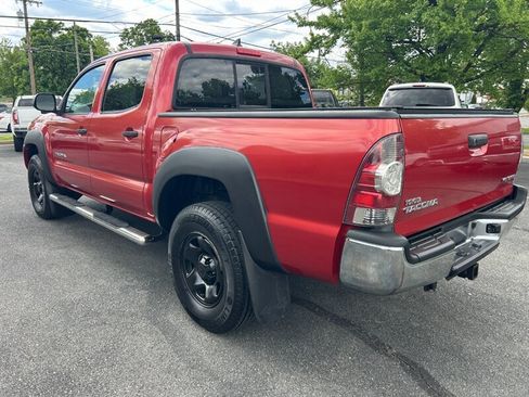 Used 2012 Toyota Tacoma 4x4 Double Cab w/ SR5 Pkg image 5