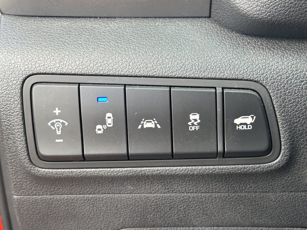 Used 2016 Hyundai Tucson Limited w/ Option Group 03 FWD image 24