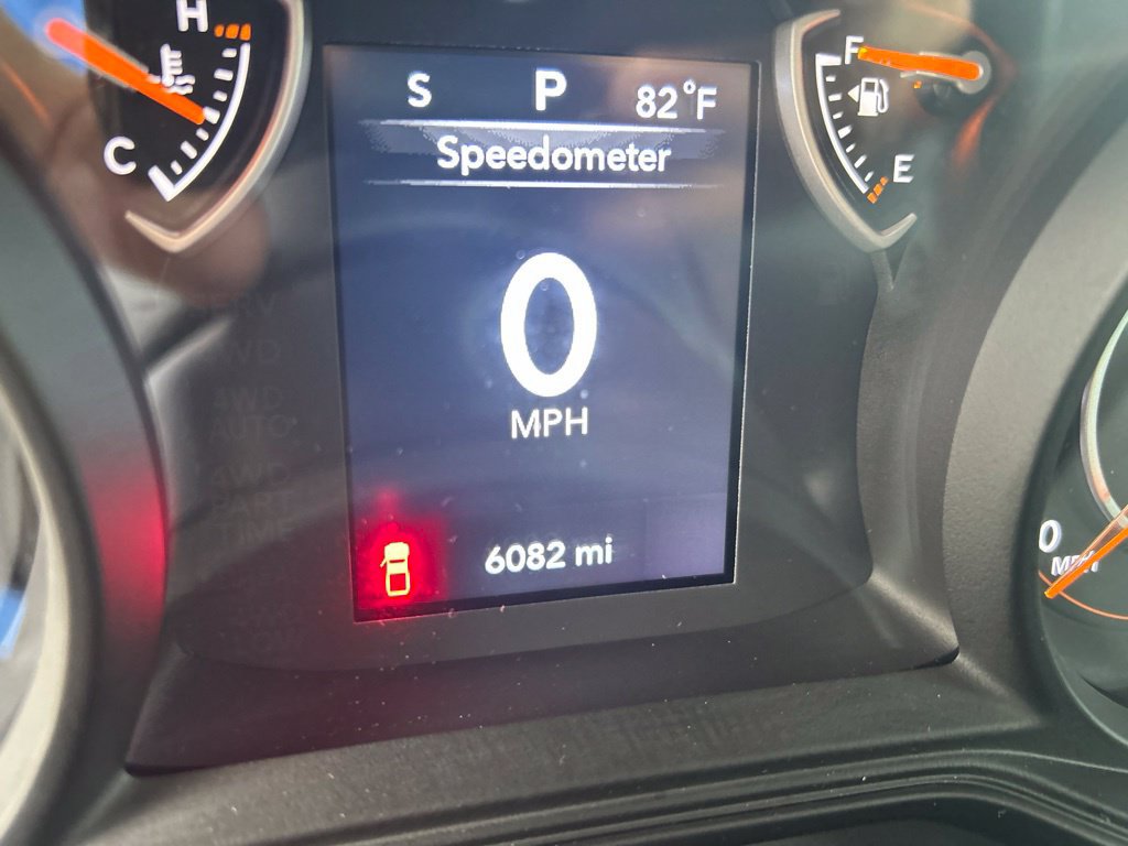 Used 2026 Jeep Gladiator Sport AWD/4WD image 43