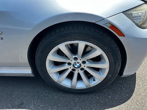 Used 2011 BMW 328i xDrive Sedan AWD/4WD image 12