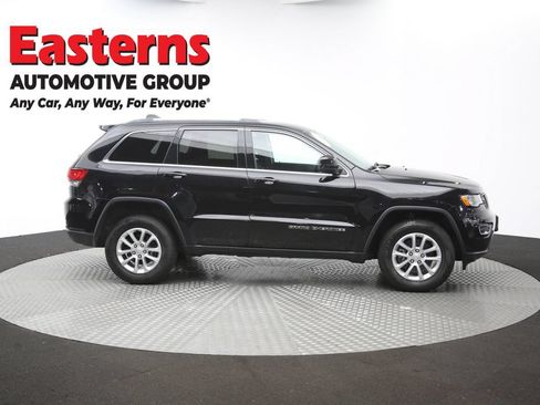 Used 2021 Jeep Grand Cherokee Laredo AWD/4WD image 48