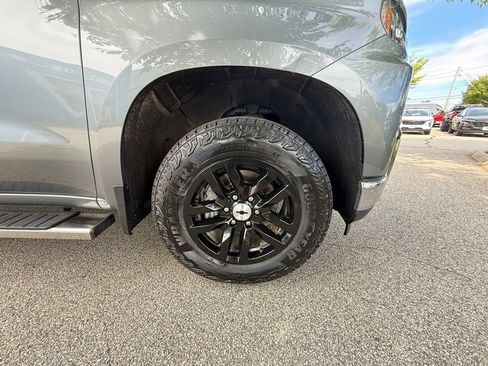 Used 2021 Chevrolet Silverado 1500 LT AWD/4WD image 36
