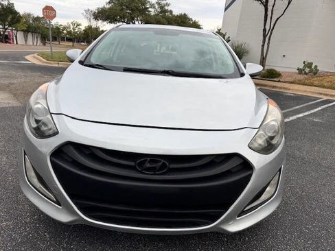 Used 2014 Hyundai Elantra GT image 6