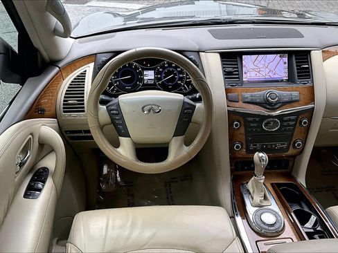 Used 2013 INFINITI QX56 w/ Theater Pkg image 5