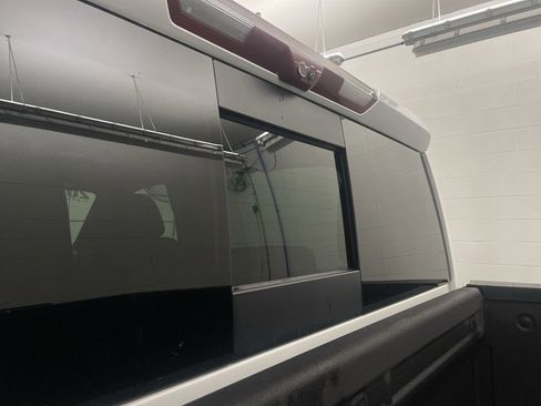 Used 2024 Chevrolet Silverado 1500 High Country image 32