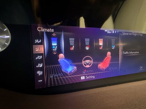 Used 2018 Lexus LS 500 AWD image 40