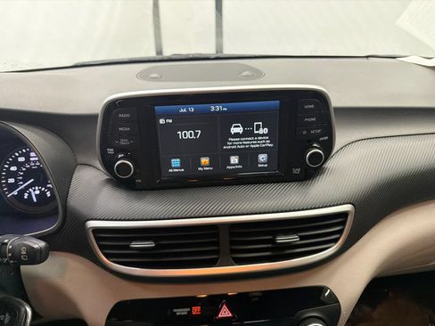 Used 2019 Hyundai Tucson SE FWD image 25