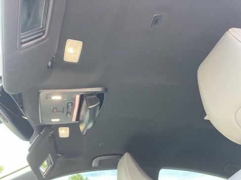 Used 2025 Toyota Camry SE w/ Multimedia Upgrade Package FWD image 20