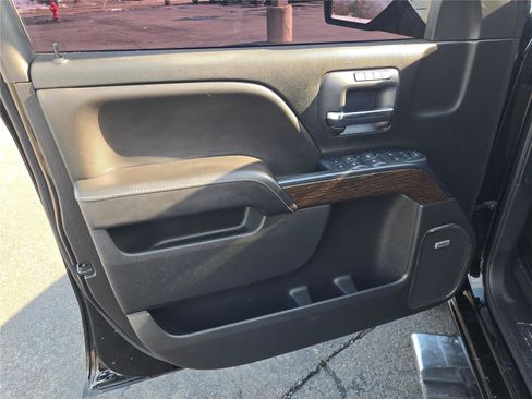 Used 2018 GMC Sierra 1500 Denali image 21