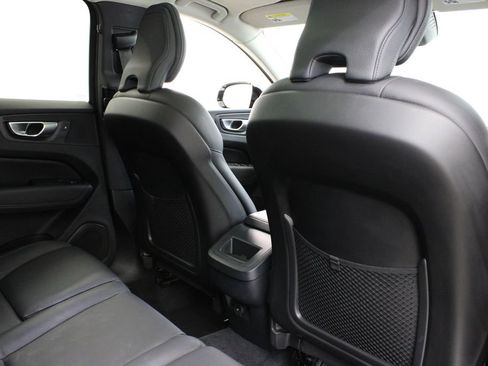 Used 2024 Volvo XC60 B5 Plus w/ Protection Package Premier AWD/4WD image 23