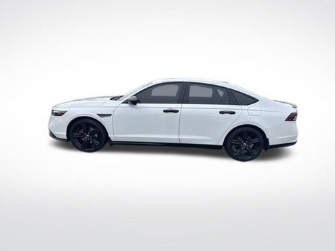 Certified 2023 Honda Accord Sport image 2