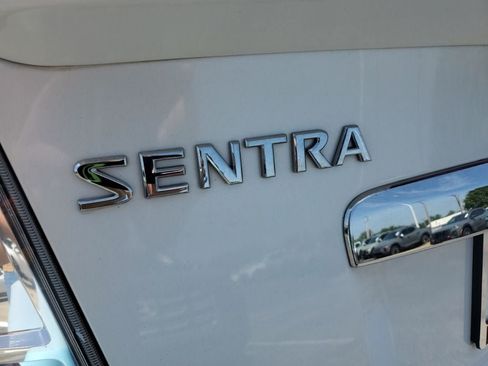 Used 2012 Nissan Sentra 2.0 SL w/ Special Value Pkg FWD image 8