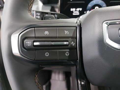 New 2026 GMC Acadia AT4 w/ Super Cruise Package AWD/4WD image 17