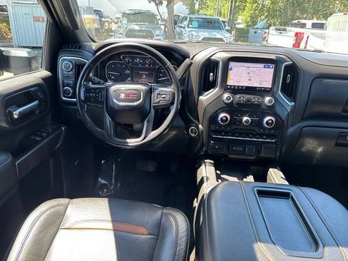 Used 2022 GMC Sierra 2500 AT4 w/ AT4 Preferred Package AWD/4WD image 39