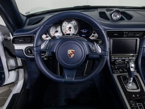 Used 2013 Porsche 911 Carrera image 16