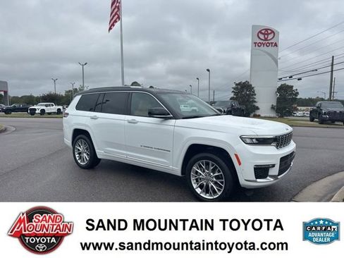 Used 2024 Jeep Grand Cherokee L Summit w/ Luxury Tech Group V image 1