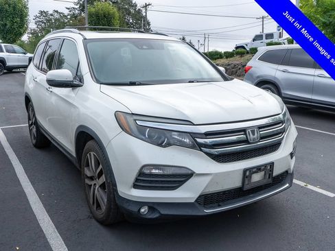 Used 2016 Honda Pilot Elite image 1