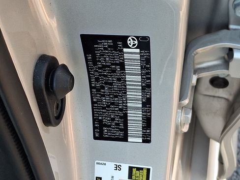 Used 2026 Toyota Corolla LE FWD image 28