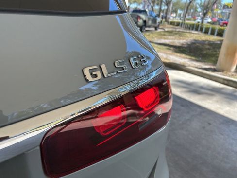 Used 2024 Mercedes-Benz GLS 63 AMG 4MATIC image 21