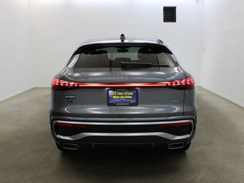 New 2026 Audi Q5 Premium AWD/4WD image 4