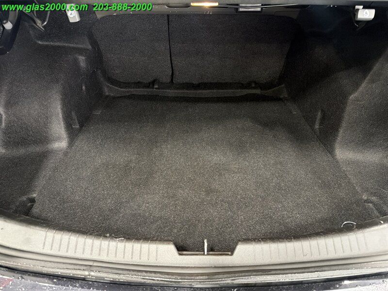 Used 2023 Chevrolet Malibu LT w/ Redline Edition FWD image 15