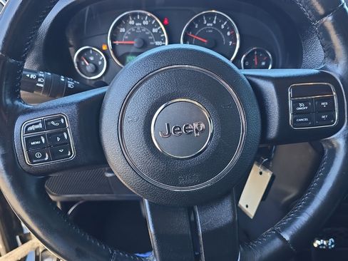 Used 2013 Jeep Wrangler Unlimited Sahara w/ Connectivity Group image 24